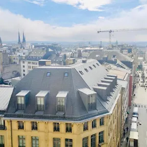 https://appartement-la-suite-royale-centre.luxembourghotelsguide.com